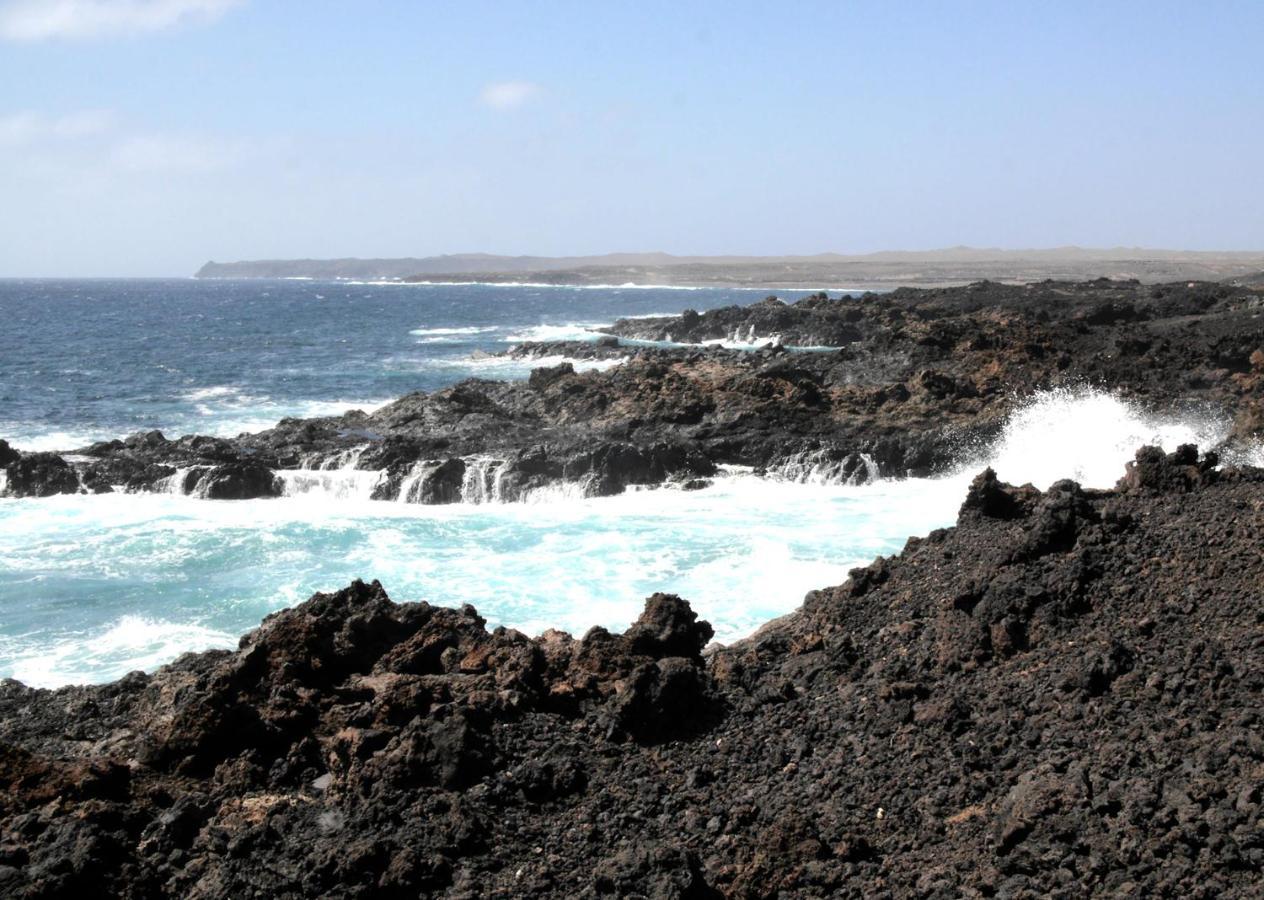 Volcan De Sal Teguise  Luaran gambar